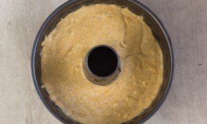 aop version 94 raw batter for pumpkin cake in the bundt pan before baking