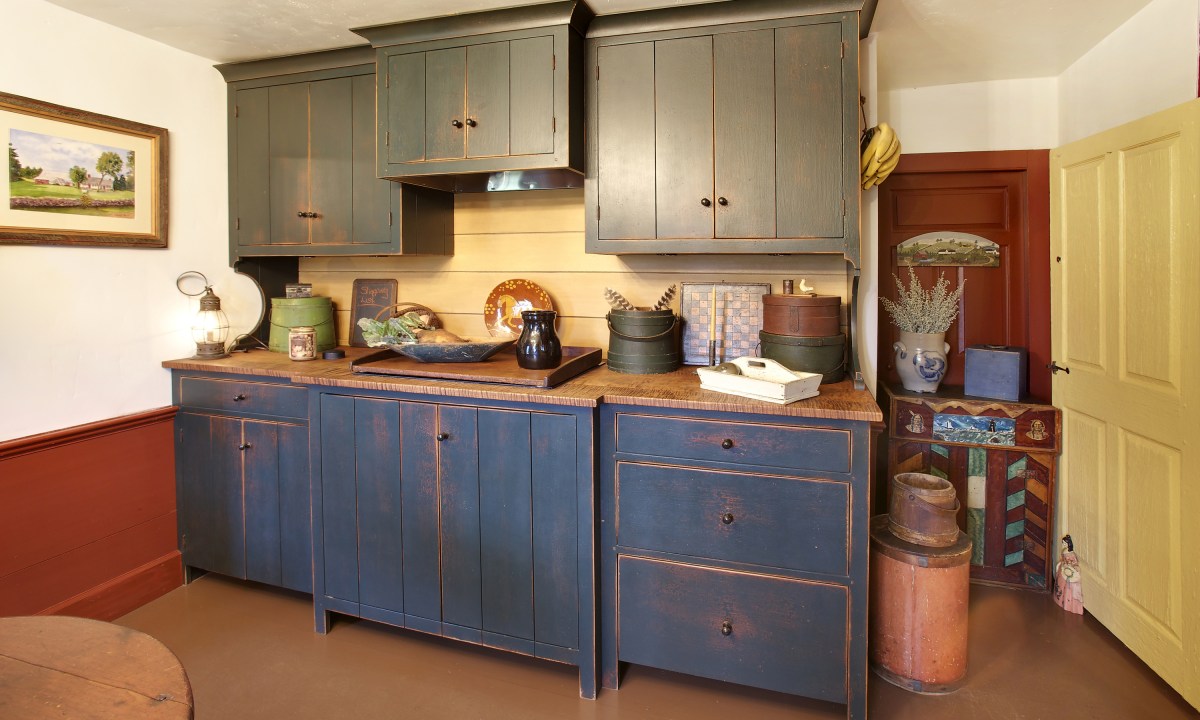 Primitive Kitchen Cabinets